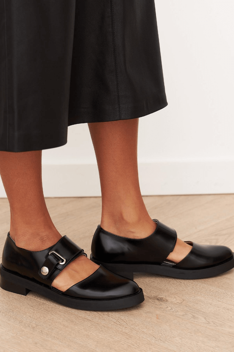 Athena | Cut-Out Slingback Flat
